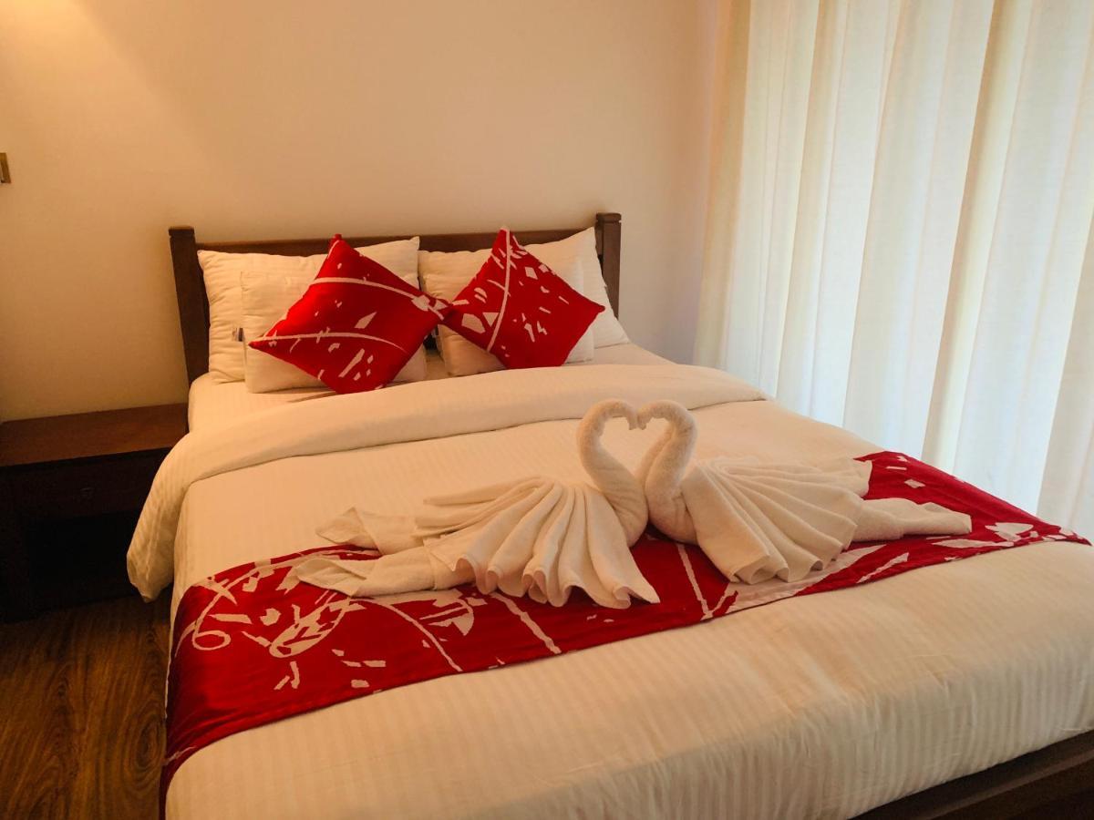 Andora Nuwara Eliya Hotel Bagian luar foto