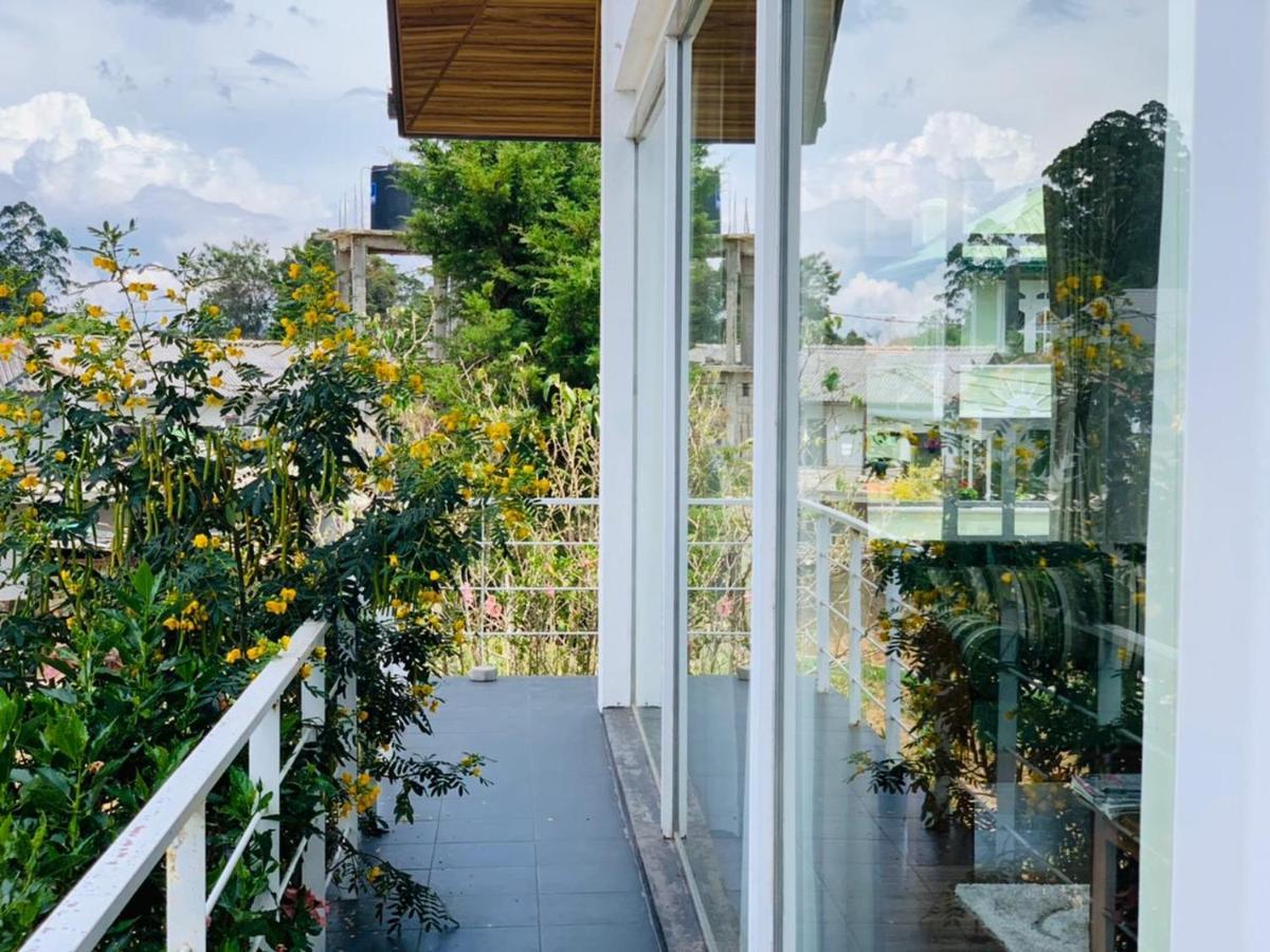 Andora Nuwara Eliya Hotel Bagian luar foto