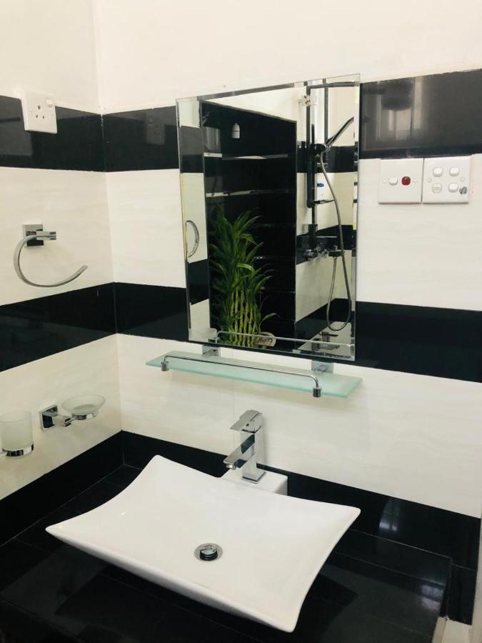 Andora Nuwara Eliya Hotel Bagian luar foto