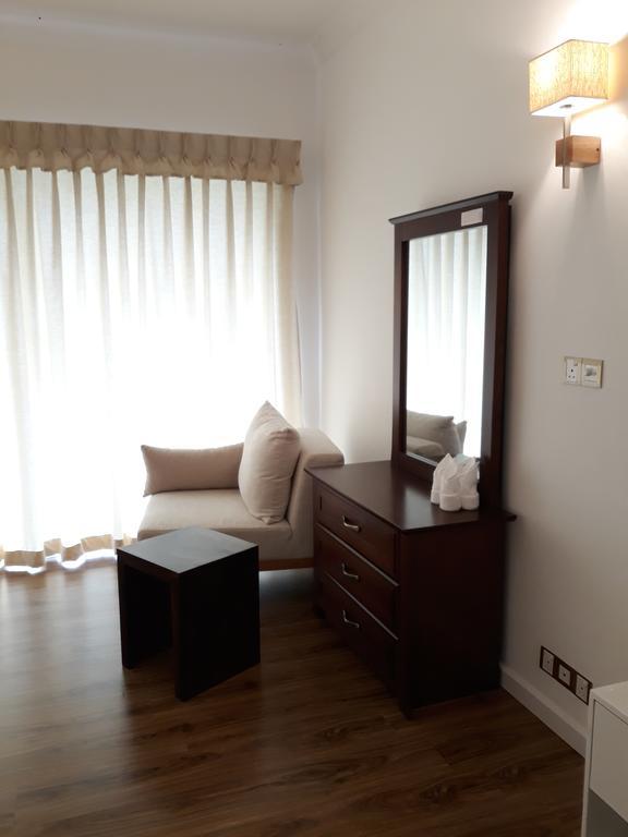 Andora Nuwara Eliya Hotel Bagian luar foto